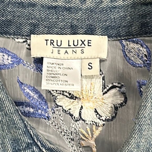 NEW  TRU LUCE  Denim JEANS JACKET - Picture 6 of 14